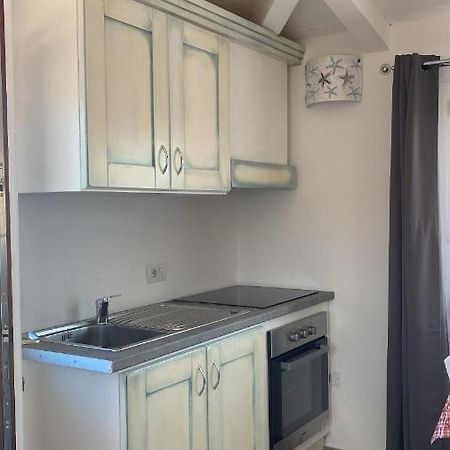 Stella Marina Apartment Олбия Екстериор снимка