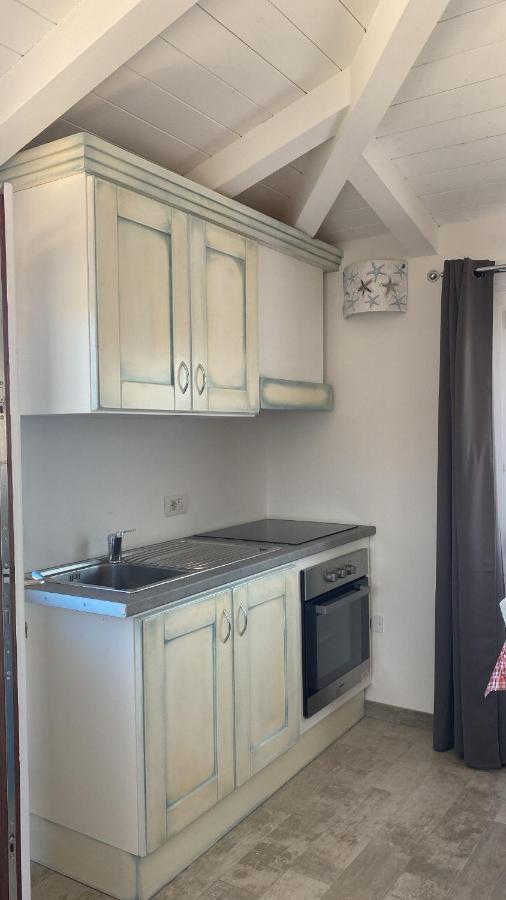 Stella Marina Apartment Олбия Екстериор снимка